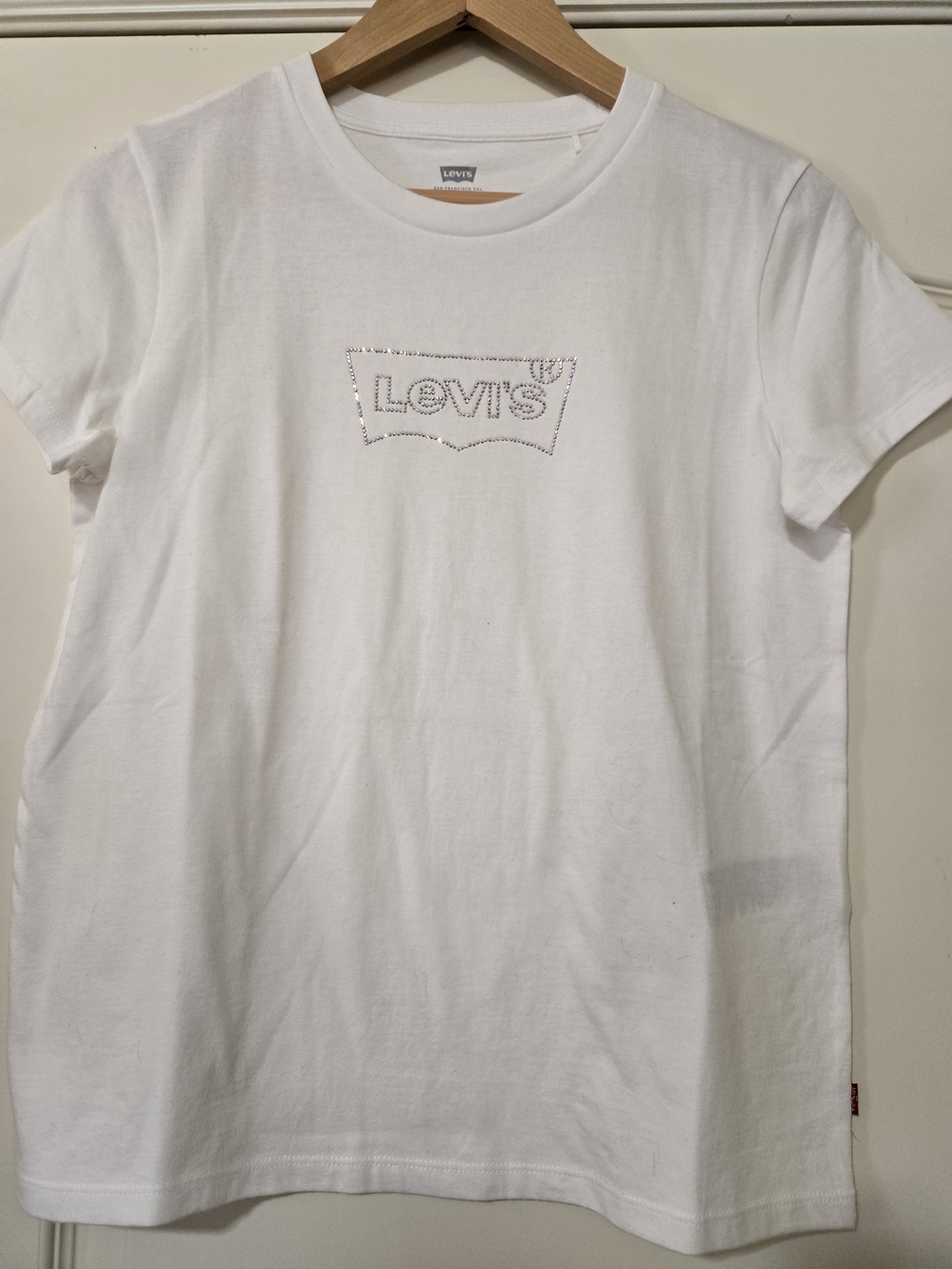 Levi's White Short Sleeve Tee with Sparkle Logo Soft Comfortable Layering